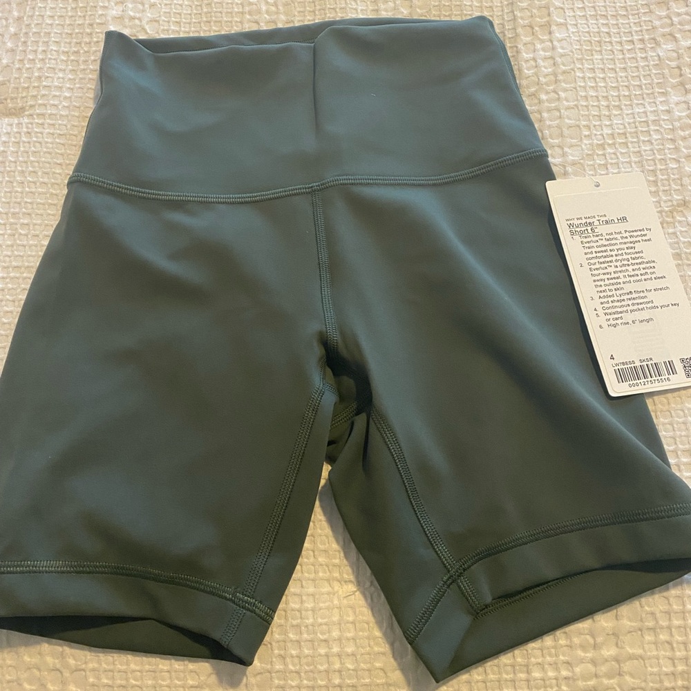BNWT WUNDER TRAIN SHORTS
